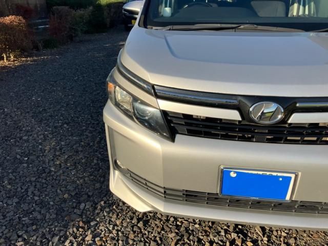 Mazda Bongo rear view