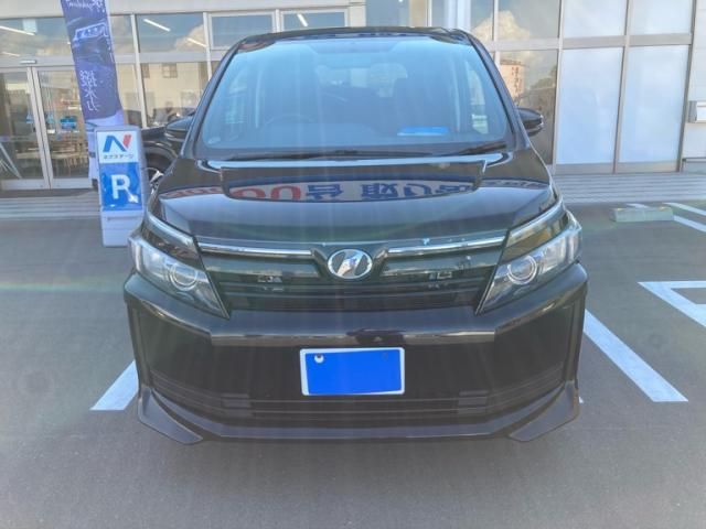 Mazda Bongo rear view