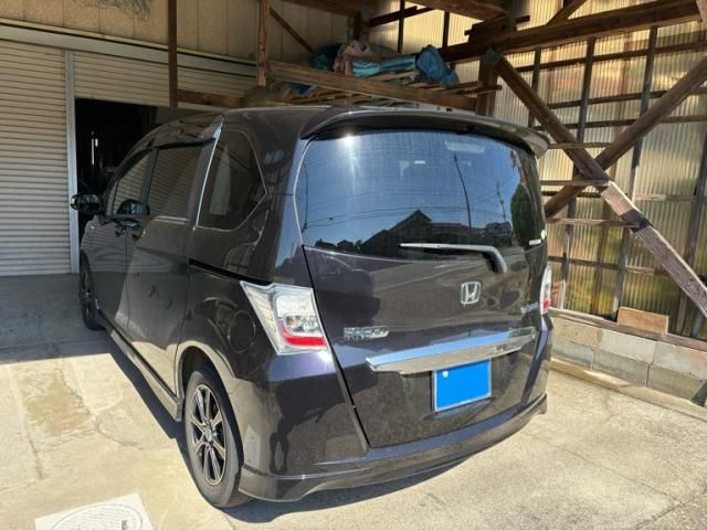Mazda Bongo rear view