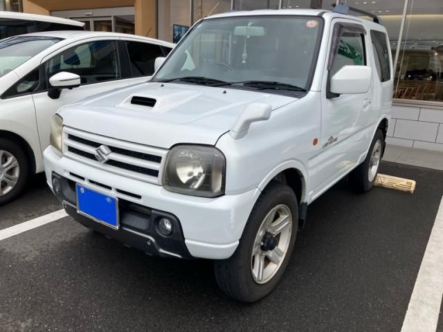 Mazda Bongo front view