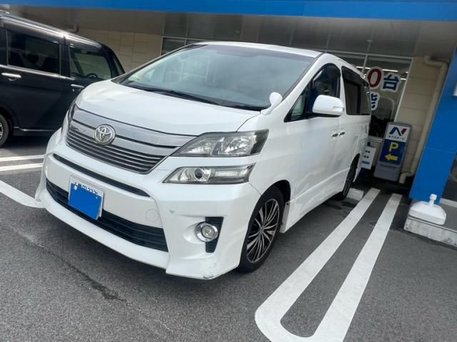 Mazda Bongo front view