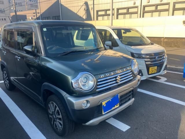 Mazda Bongo front view