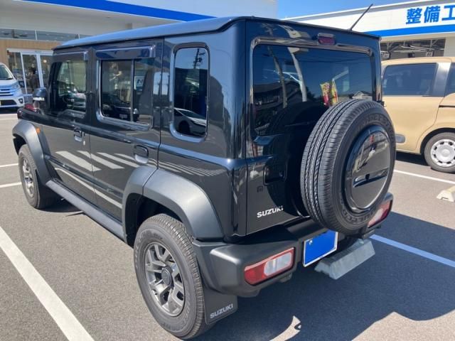 Mazda Bongo rear view