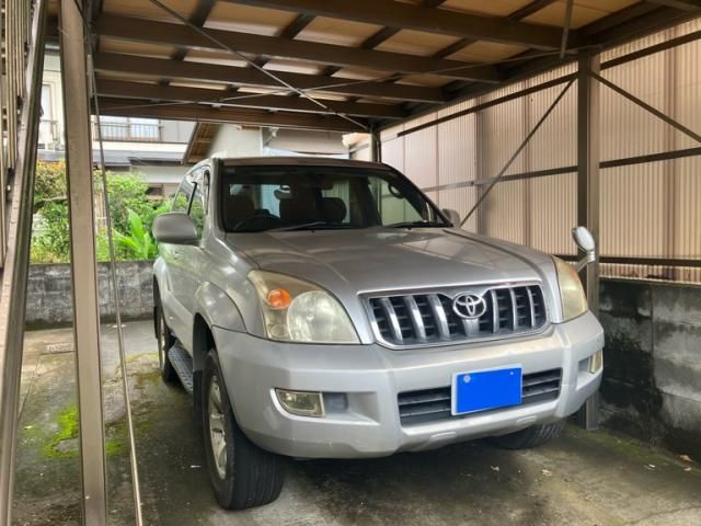 Mazda Bongo front view