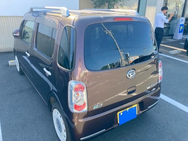 Mazda Bongo rear view