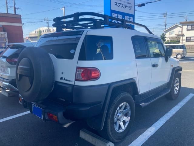 Mazda Bongo rear view