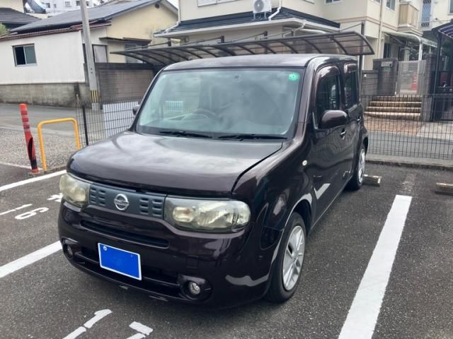 Mazda Bongo front view