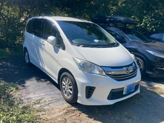 2011 Mazda Bongo Van