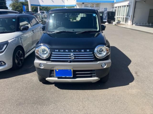 Mazda Bongo front view