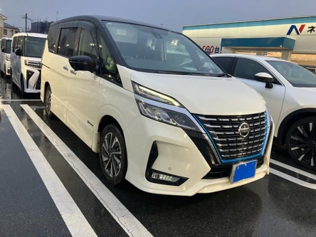 Mazda Bongo front view