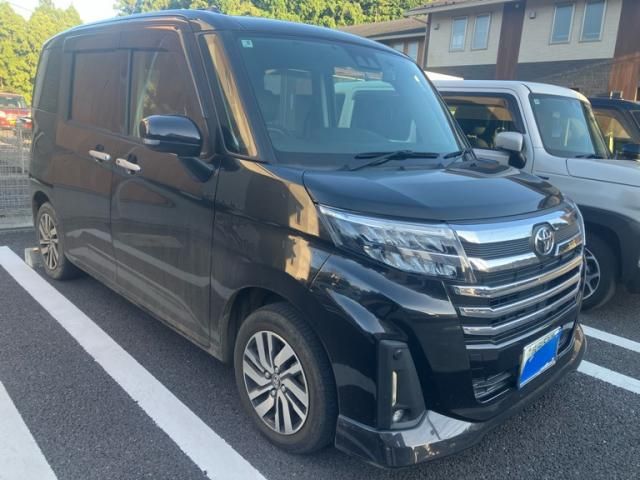 Mazda Bongo front view