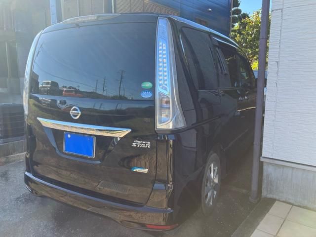 Mazda Bongo rear view