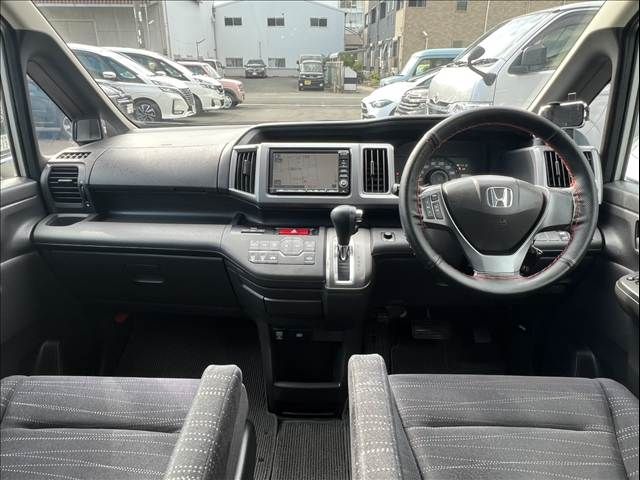 Mazda Bongo rear view