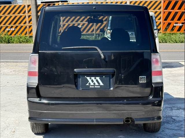 Mazda Bongo rear view