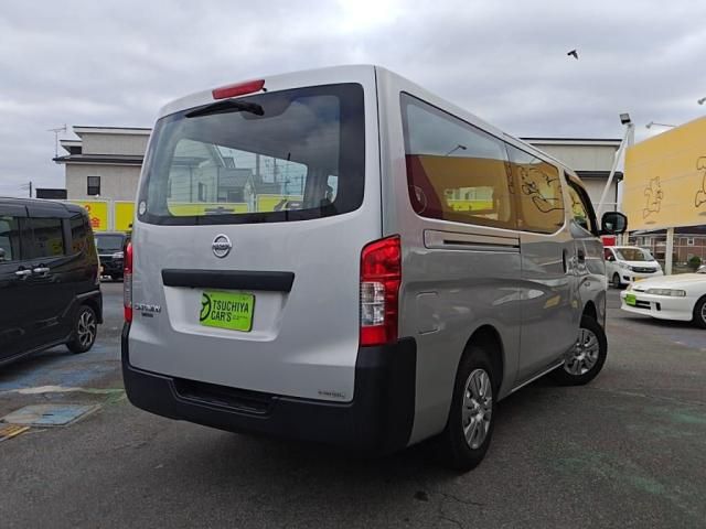 Mazda Bongo front view