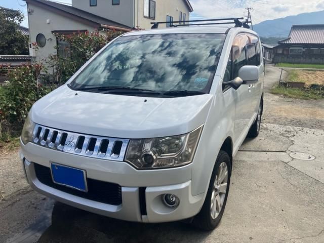 2011 Mazda Bongo Van