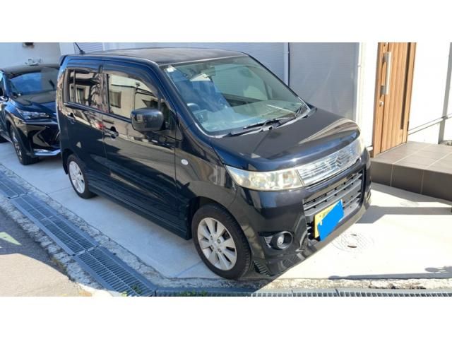 Mazda Bongo front view