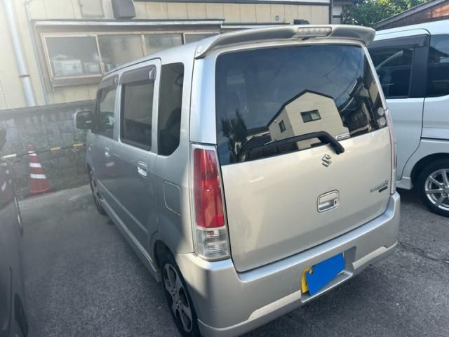 Mazda Bongo rear view