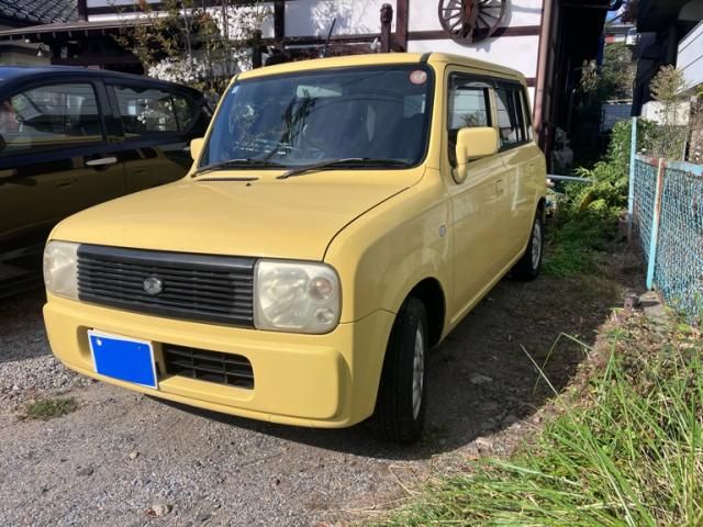 Mazda Bongo rear view