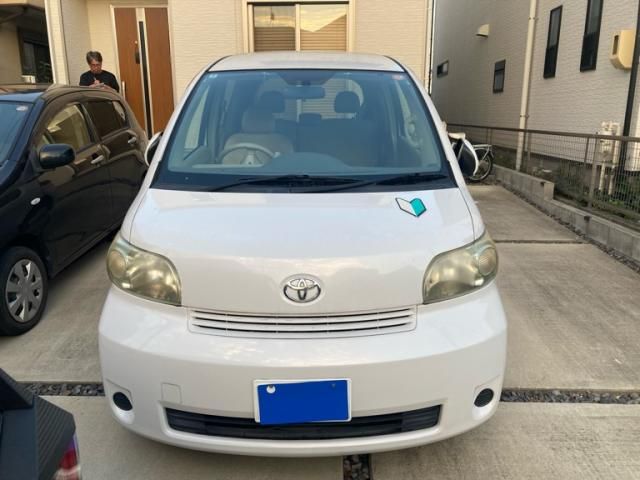2011 Mazda Bongo Van