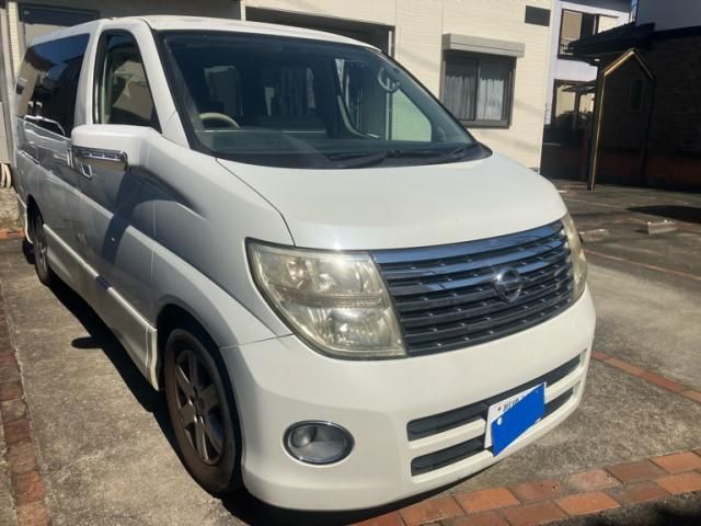 Mazda Bongo rear view