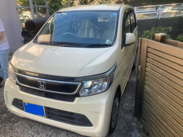 Mazda Bongo rear view