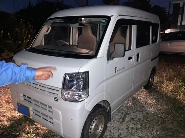 Mazda Bongo rear view