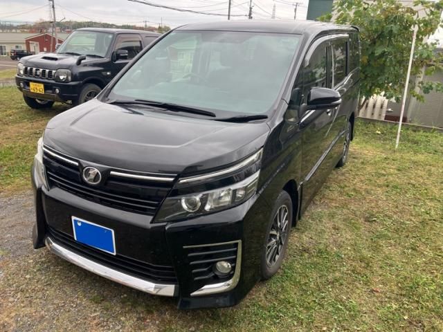 Mazda Bongo rear view