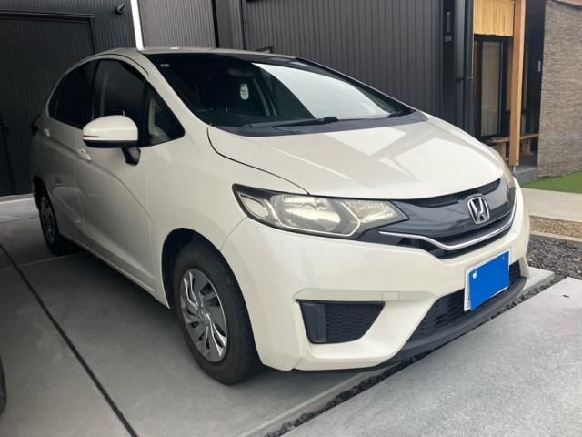 Mazda Bongo front view