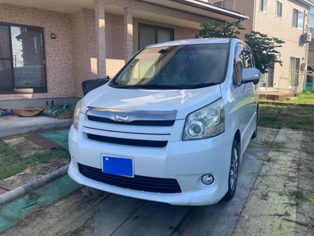 2011 Mazda Bongo Van