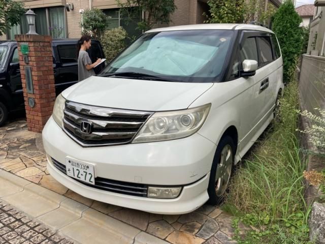 Mazda Bongo front view