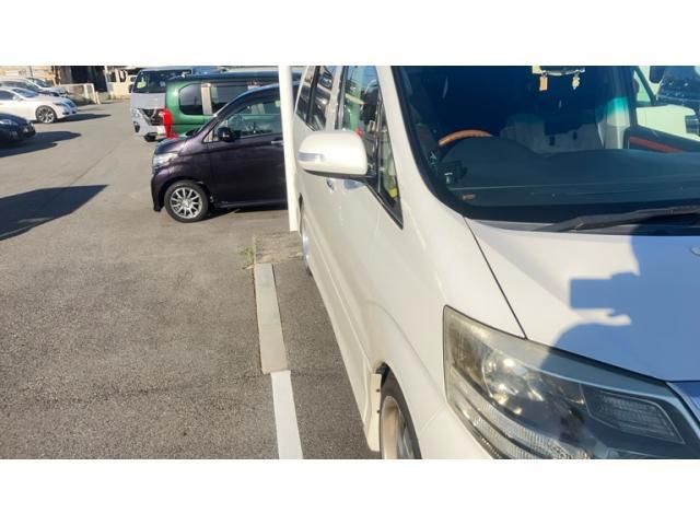 Mazda Bongo rear view