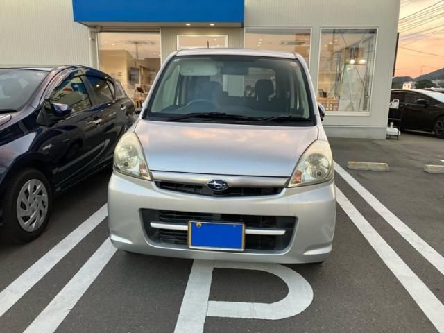 Mazda Bongo front view