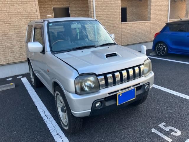 Mazda Bongo front view