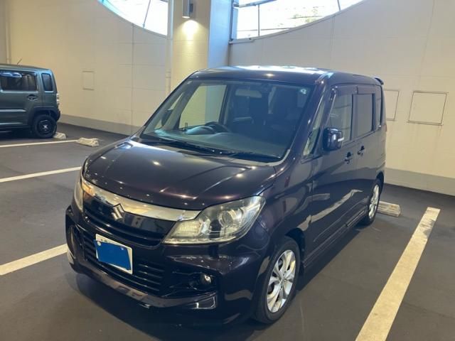 Mazda Bongo front view