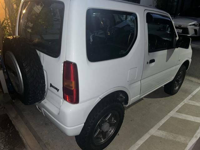 Mazda Bongo rear view