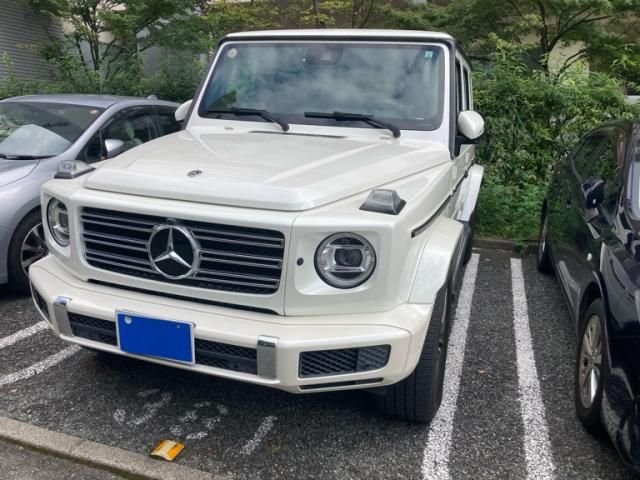 Mazda Bongo front view