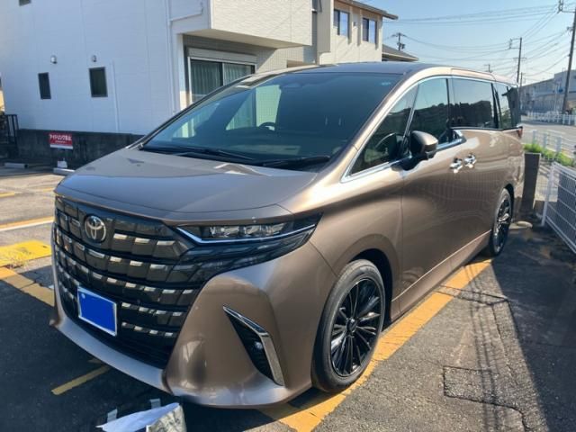 Mazda Bongo front view
