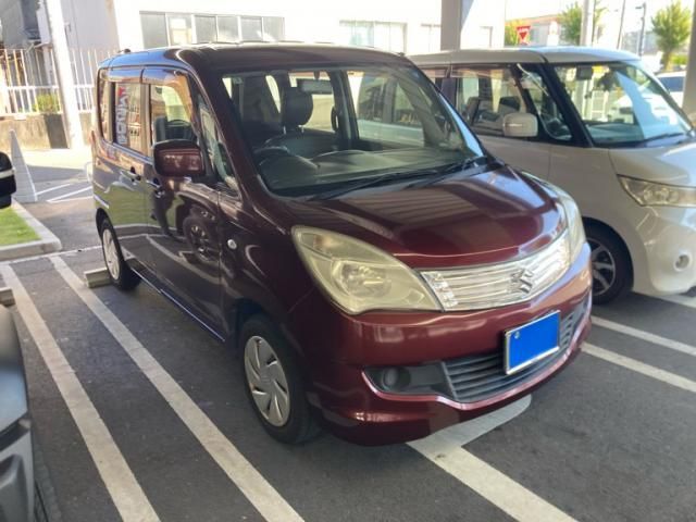 Mazda Bongo front view