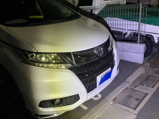 Mazda Bongo front view