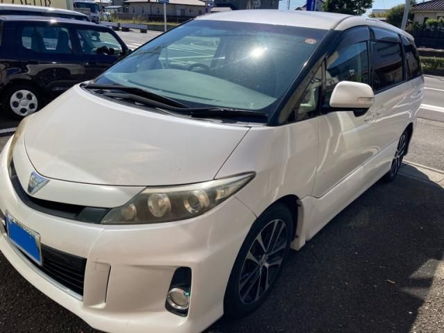 Mazda Bongo front view