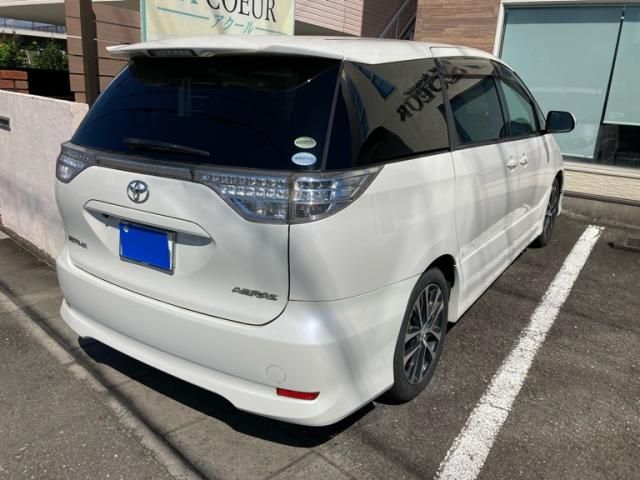 Mazda Bongo rear view