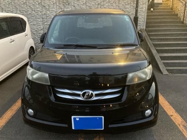 Mazda Bongo front view