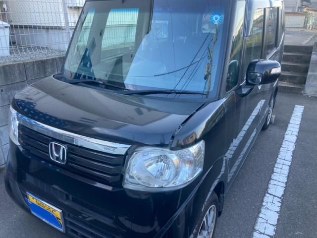Mazda Bongo front view