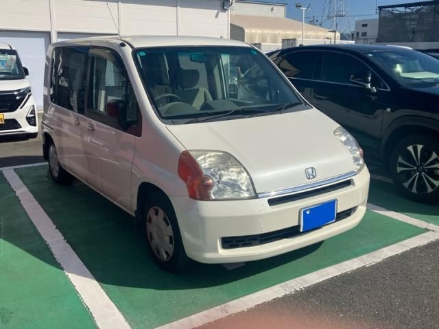 2011 Mazda Bongo Van