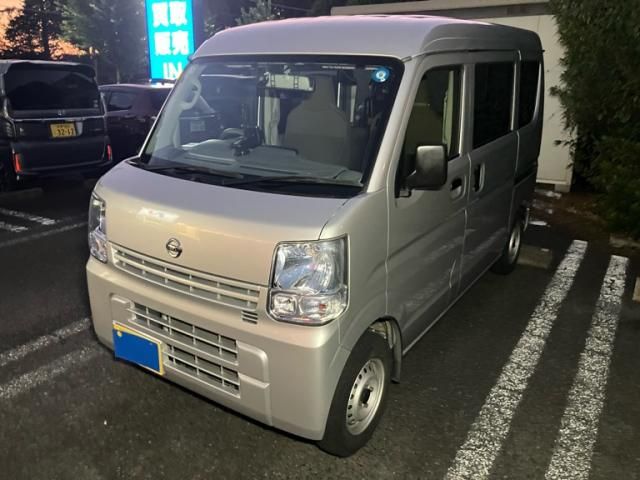 Mazda Bongo rear view