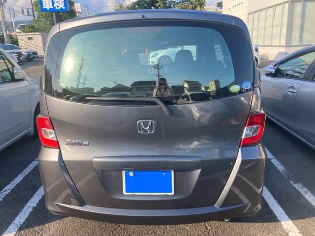 Mazda Bongo rear view