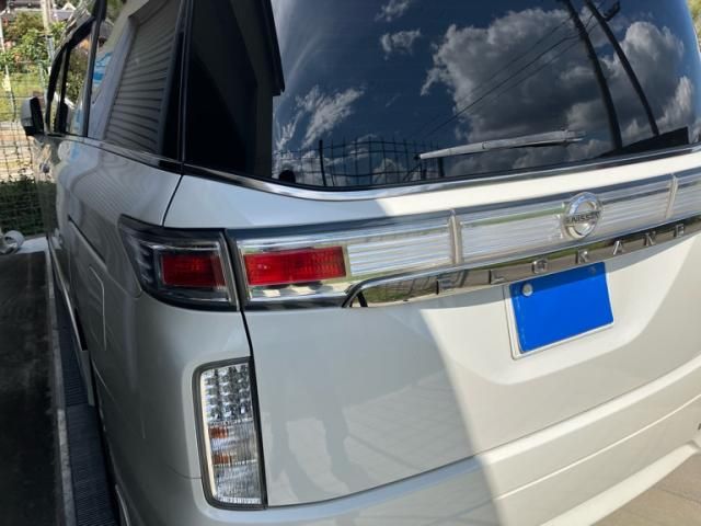 Mazda Bongo rear view