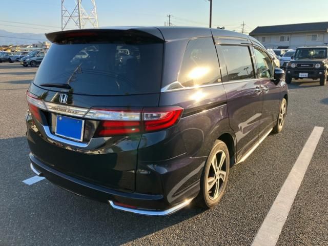 Mazda Bongo rear view