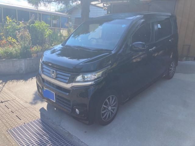Mazda Bongo front view